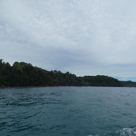 Cabinas Vista Isla Del Cano Corcovado Drake Bay Exterior foto